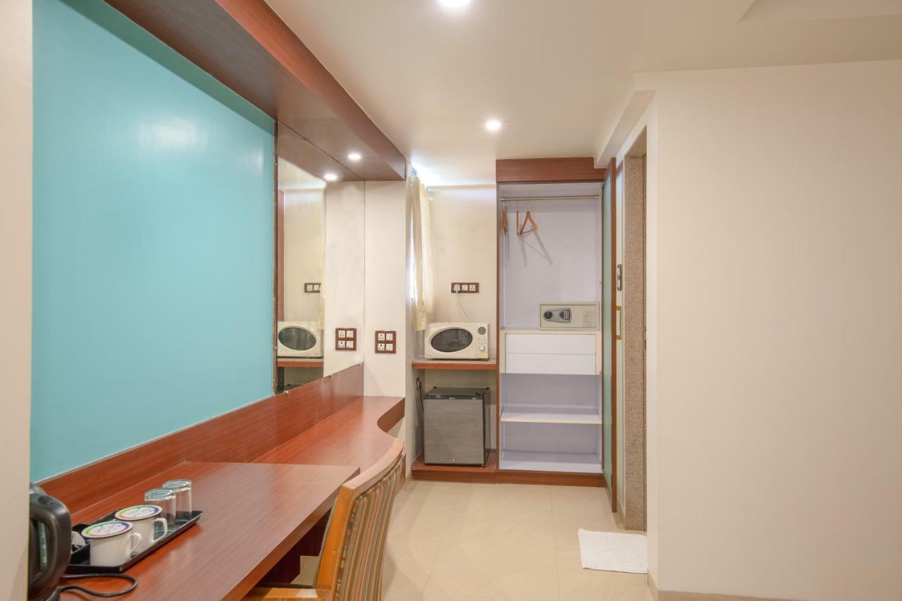 Hotel Mint Montvert, Baner 浦那 外观 照片