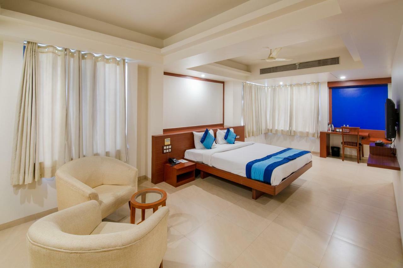 Hotel Mint Montvert, Baner 浦那 外观 照片