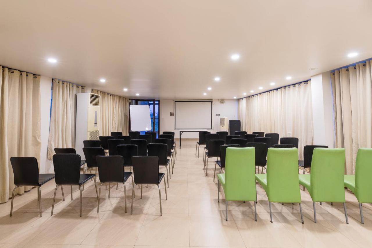 Hotel Mint Montvert, Baner 浦那 外观 照片