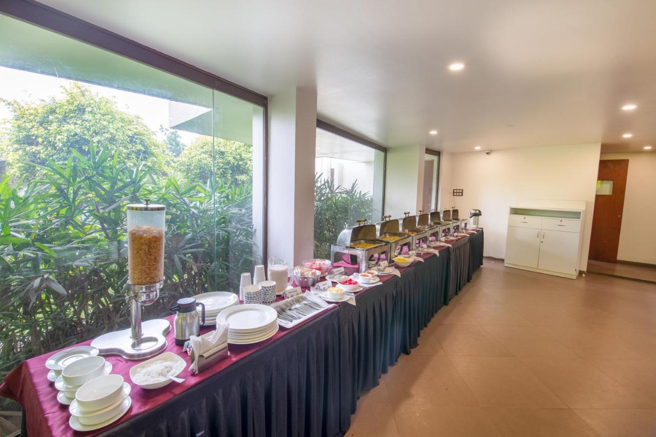 Hotel Mint Montvert, Baner 浦那 外观 照片